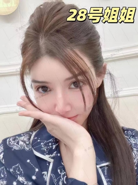 领事郡后身喜悦，跟哥们儿一起去